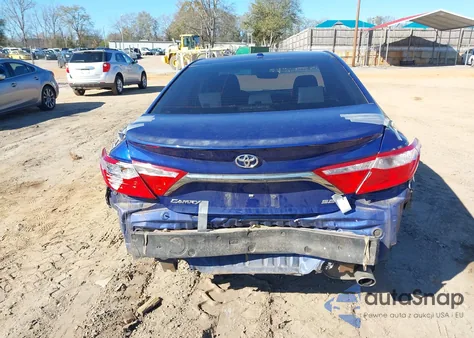 2015 Toyota Camry Se z USA, uszkodzony, nr VIN 4T1BF1FK0FU885674